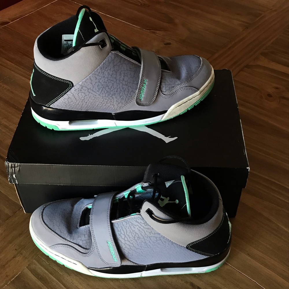 Cement Gray Jordan FLTCLB 90’s, Sz 12